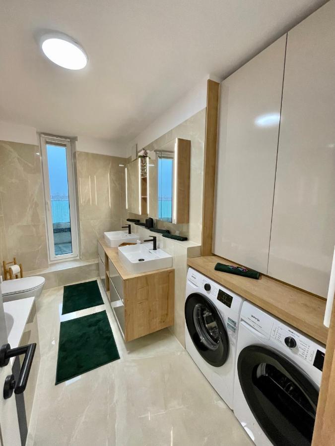 Centropolitan Penthouse #Jacuzzi #Freeparking Apartman Budapest Kültér fotó