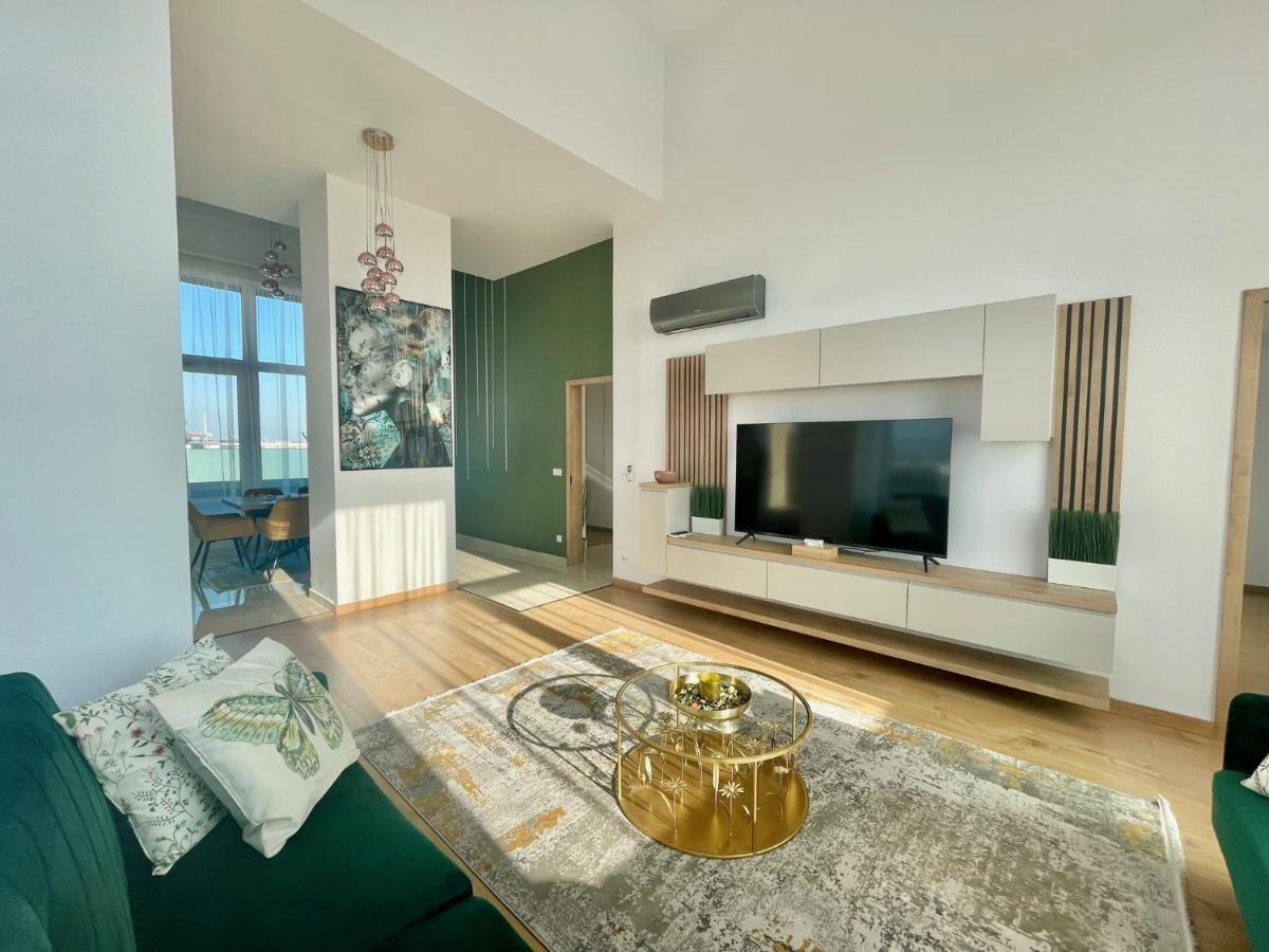 Centropolitan Penthouse #Jacuzzi #Freeparking Apartman Budapest Kültér fotó